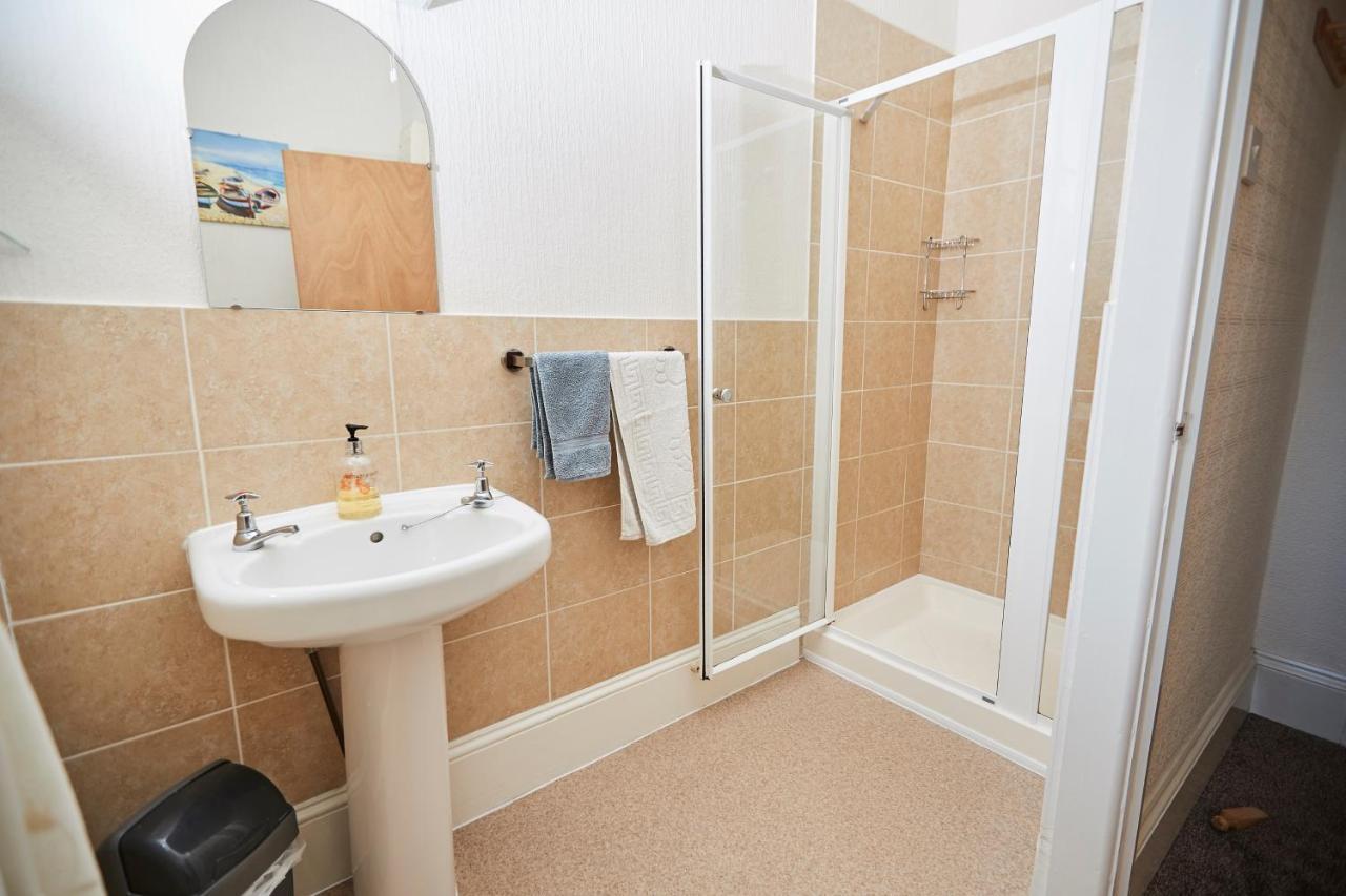 Abbey View Holiday Flats Torquay Bagian luar foto
